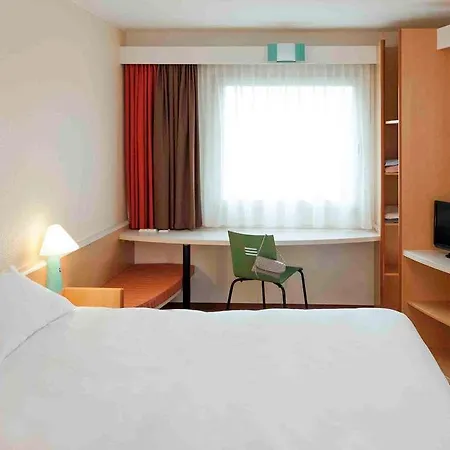 Ibis Velizy Jouy-en-Josas