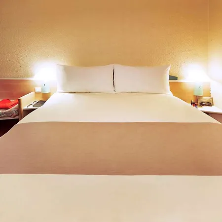 Ibis Velizy Hotel Jouy-en-Josas