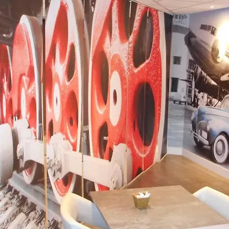Ibis Velizy Отель 3*